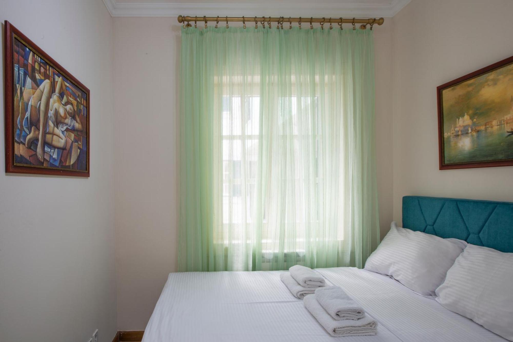 Montesan Luxury Apartment Beach Front Свети-Стефан Экстерьер фото