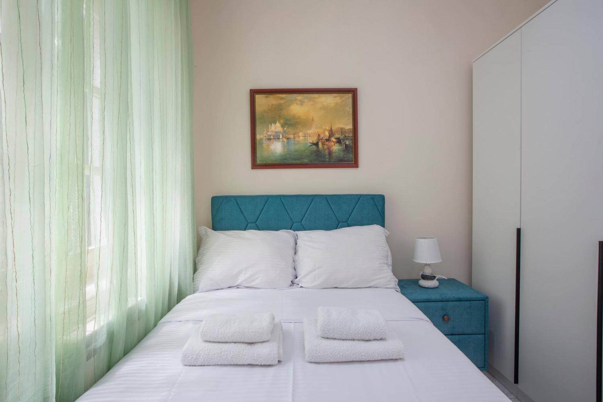 Montesan Luxury Apartment Beach Front Свети-Стефан Экстерьер фото