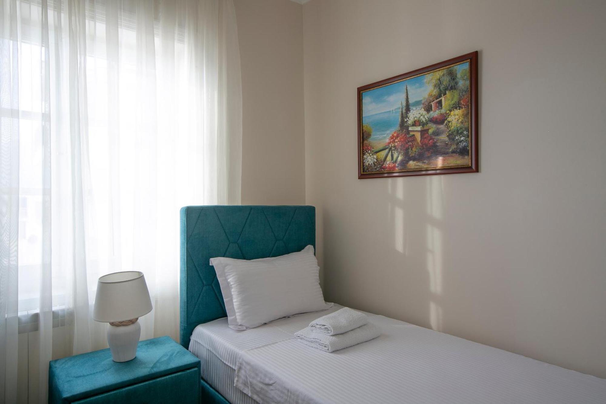 Montesan Luxury Apartment Beach Front Свети-Стефан Экстерьер фото