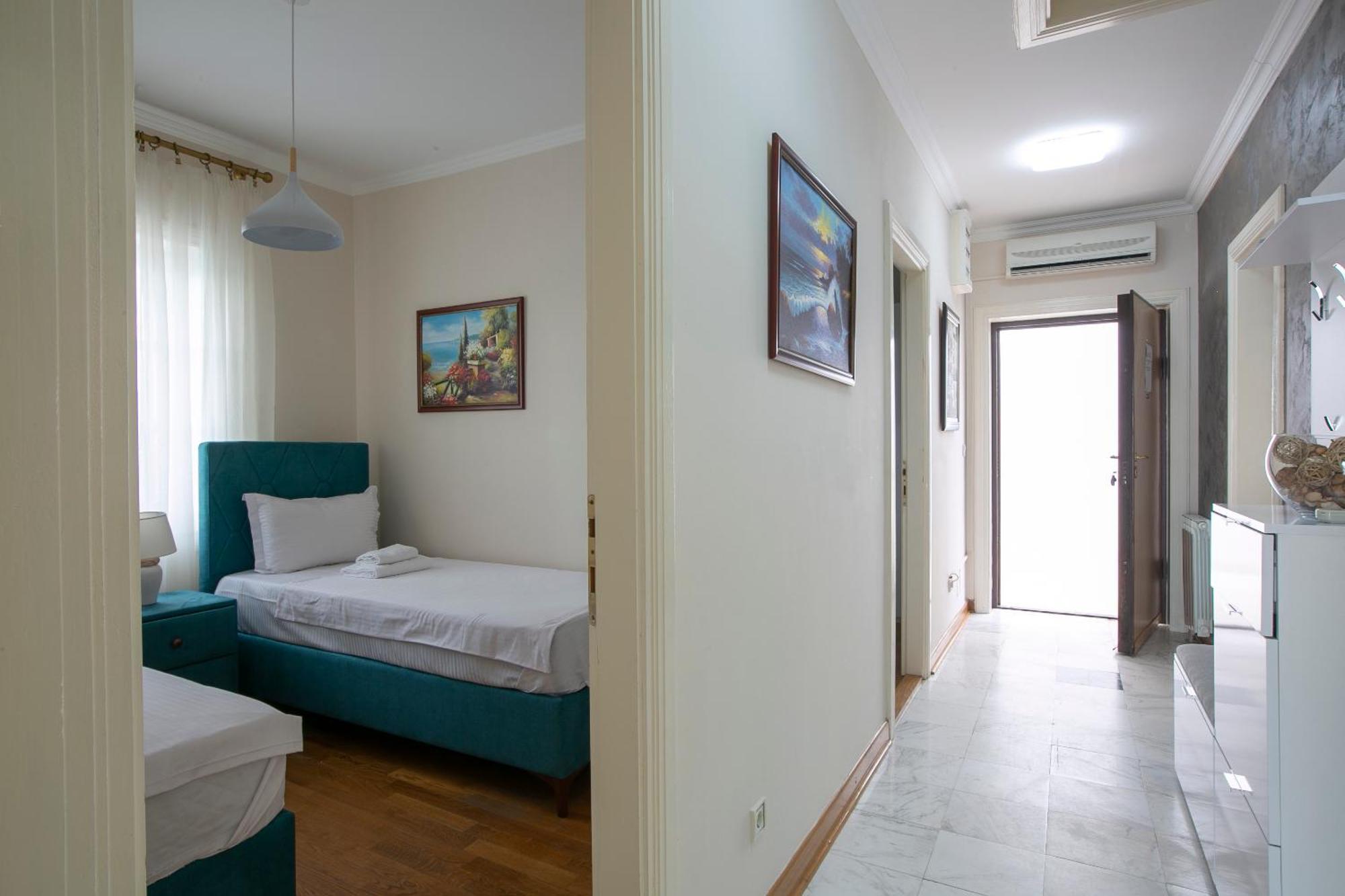 Montesan Luxury Apartment Beach Front Свети-Стефан Экстерьер фото