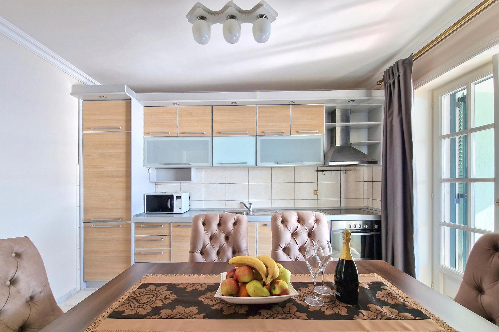 Montesan Luxury Apartment Beach Front Свети-Стефан Экстерьер фото