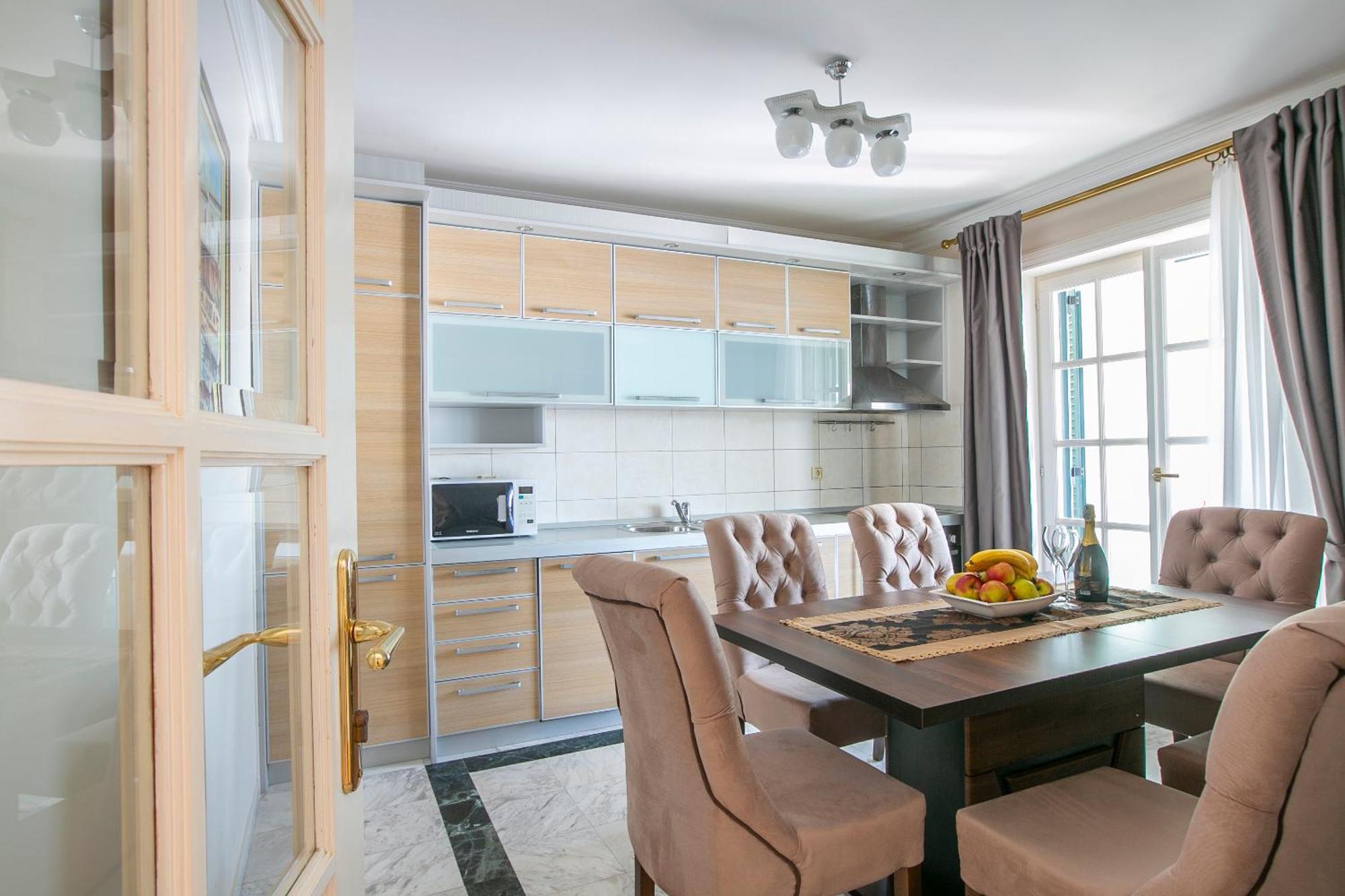Montesan Luxury Apartment Beach Front Свети-Стефан Экстерьер фото